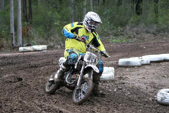 678x444 pixels (81K)